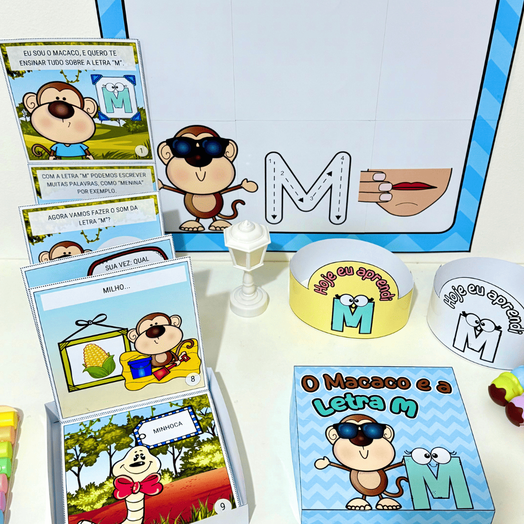 História na Caixa - Letra M