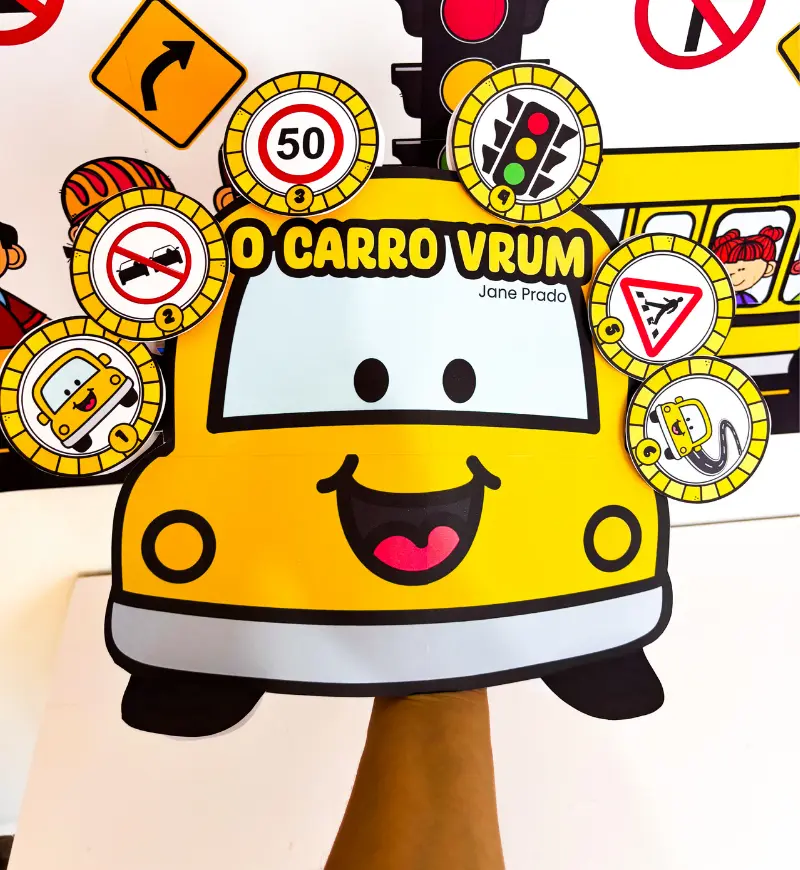 O carro Vrum - História na Luva